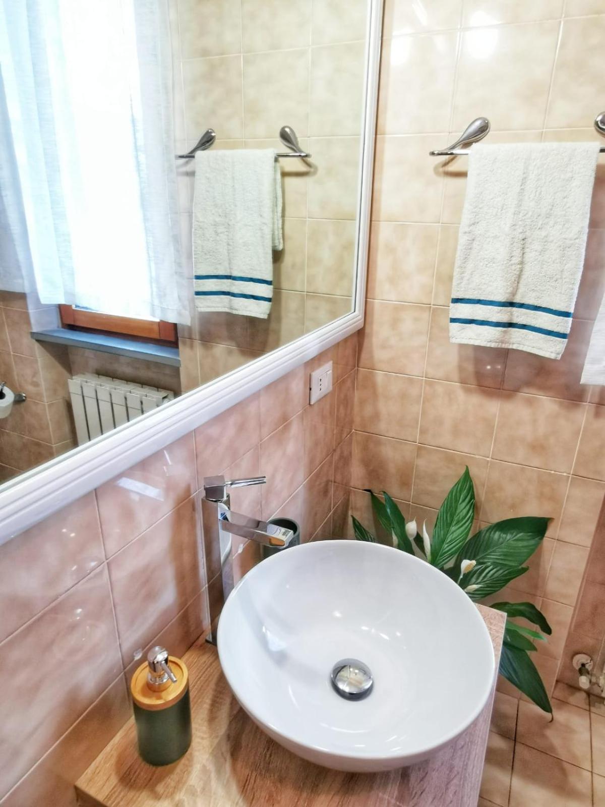 Casa Arya - Independent House - Near The Walls Лука Екстериор снимка
